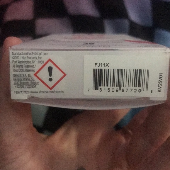 β¨πKiss Jelly Fantasy White Flower Nailsπ
π»β¨ - Picture 3 of 13